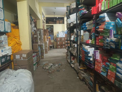 Roy surgical and medicine house